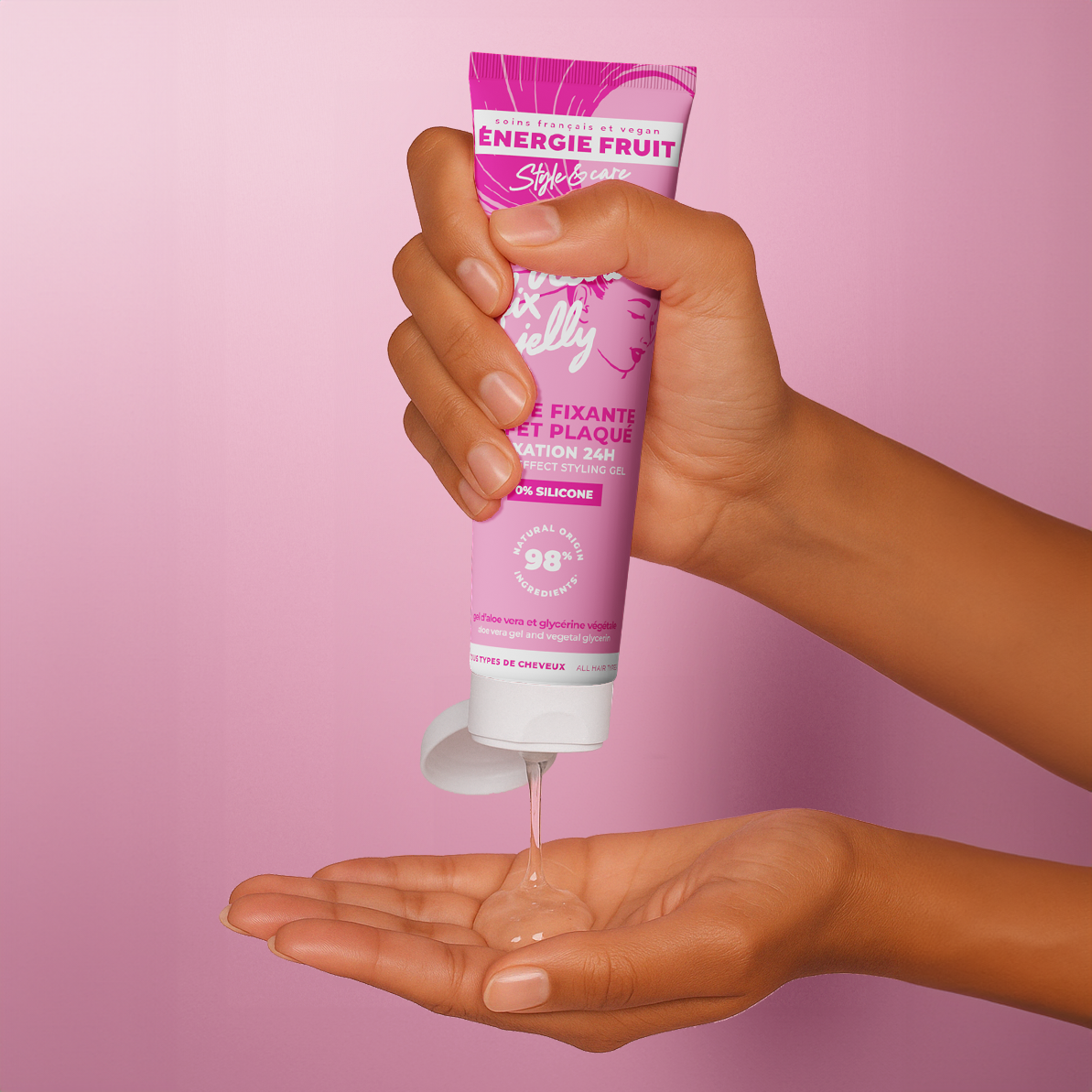 La tendance des cheveux plaqués : style ou menace pour la santé capillaire ?