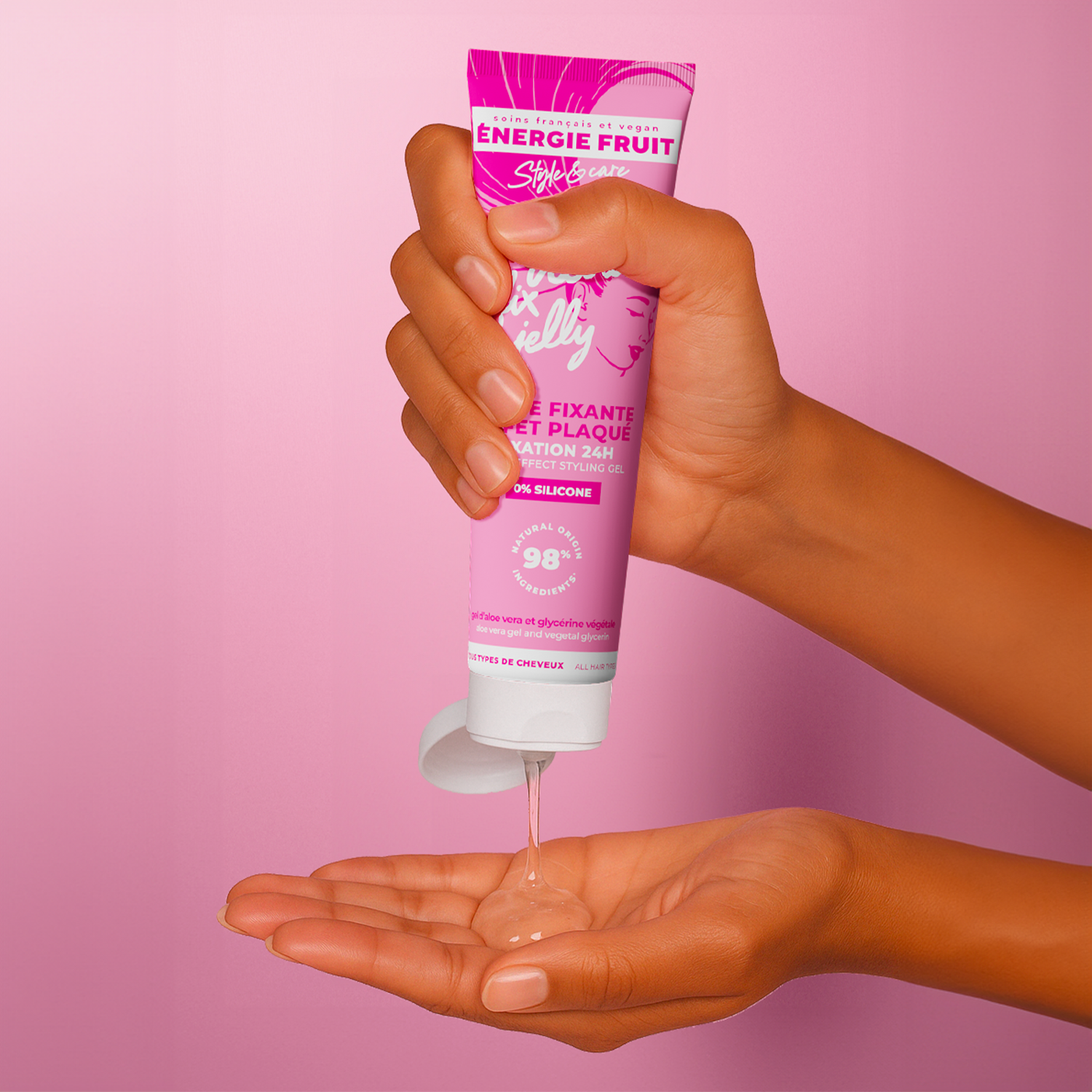 GELÉE FIXANTE CHEVEUX PLAQUÉS