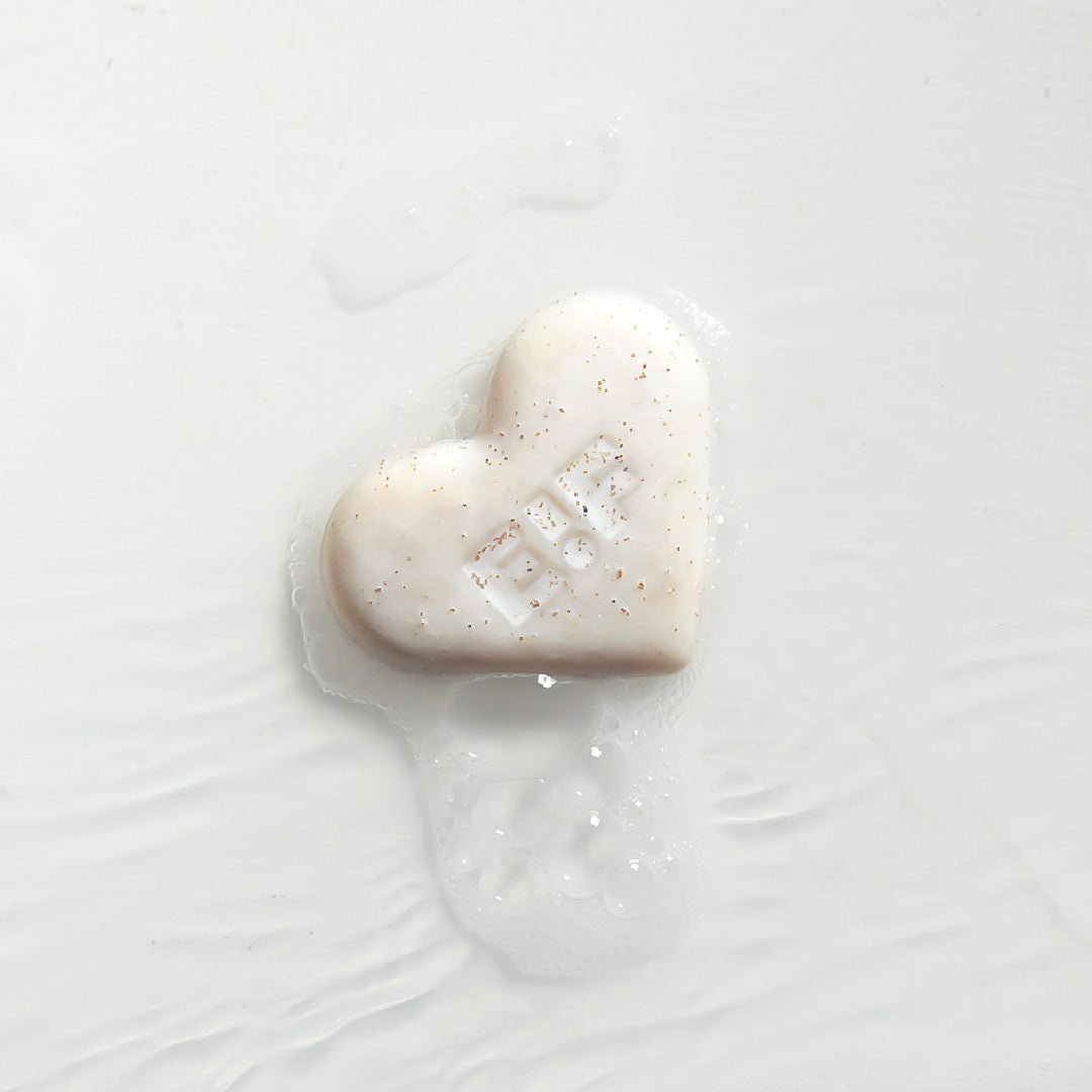 SOLID EXFOLIATING TREATMENT - WALNUT RADIANCE &amp; SWEET ALMOND OIL - COCOA SCENT